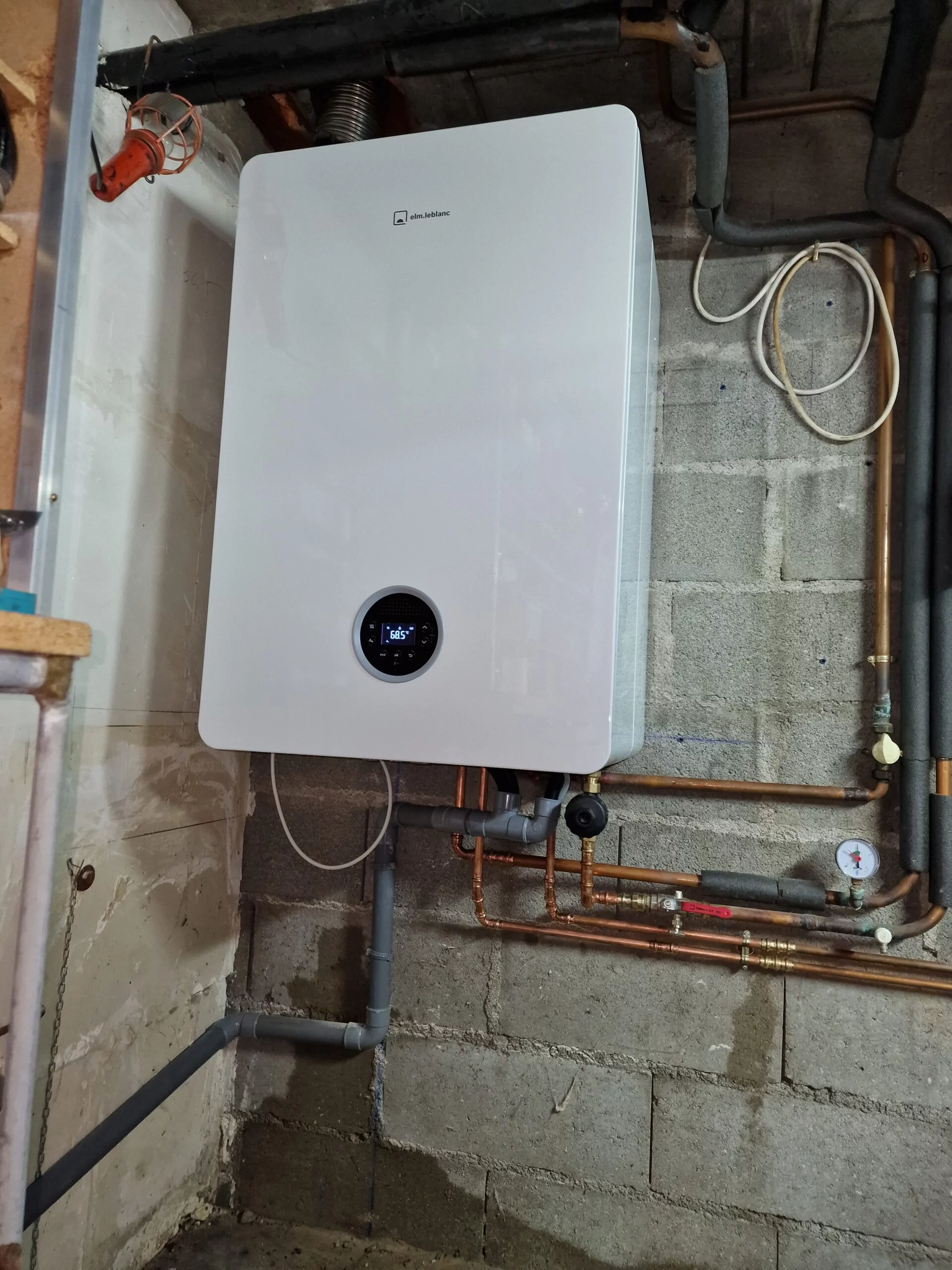 Technicien en plomberie et chauffage à Blois